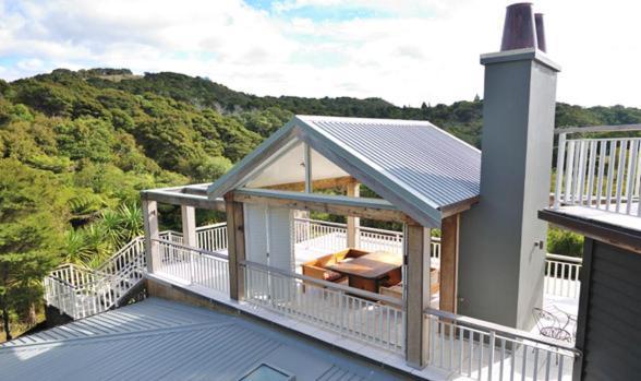 970 Lonely Bay Lodge Cooks Beach Room photo